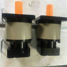 FAB(R)行星減速機在數(shù)控自動化中的應用與維護