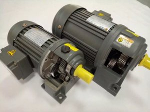 減速機到減速電機的演變與選型