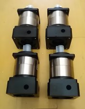 如何為CNC數(shù)控車床選擇合適的行星減速機